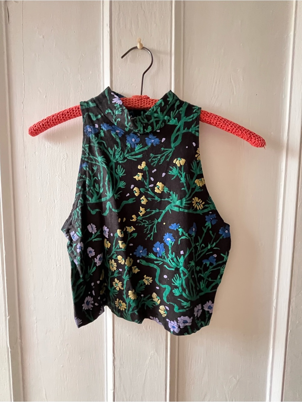Sleeveless Floral Mock Neck Crop Top - Black with Green and Blue Print